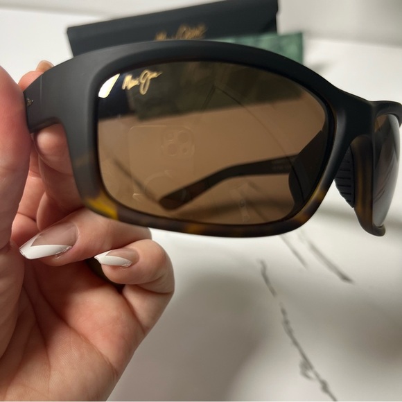 Maui Jim Kanaio Coast Men’s Matte Tortoise Ombré Sunglasses NEW - Picture 6 of 8